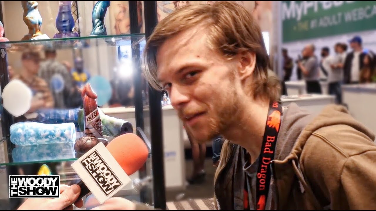 Dragon Dildos are Real! | AVN Awards 2018