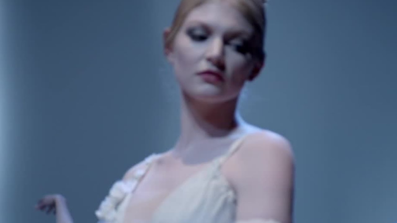 Cariba Heine - Keep On Dancing