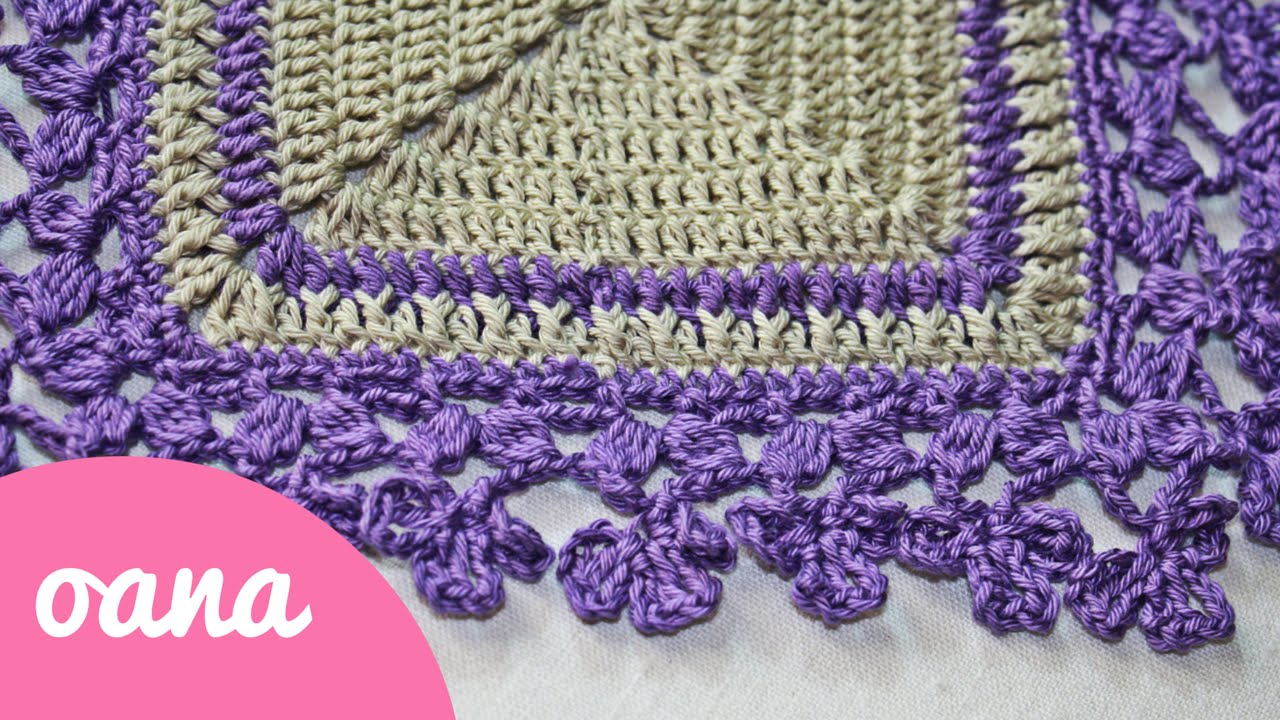 Crochet clover border