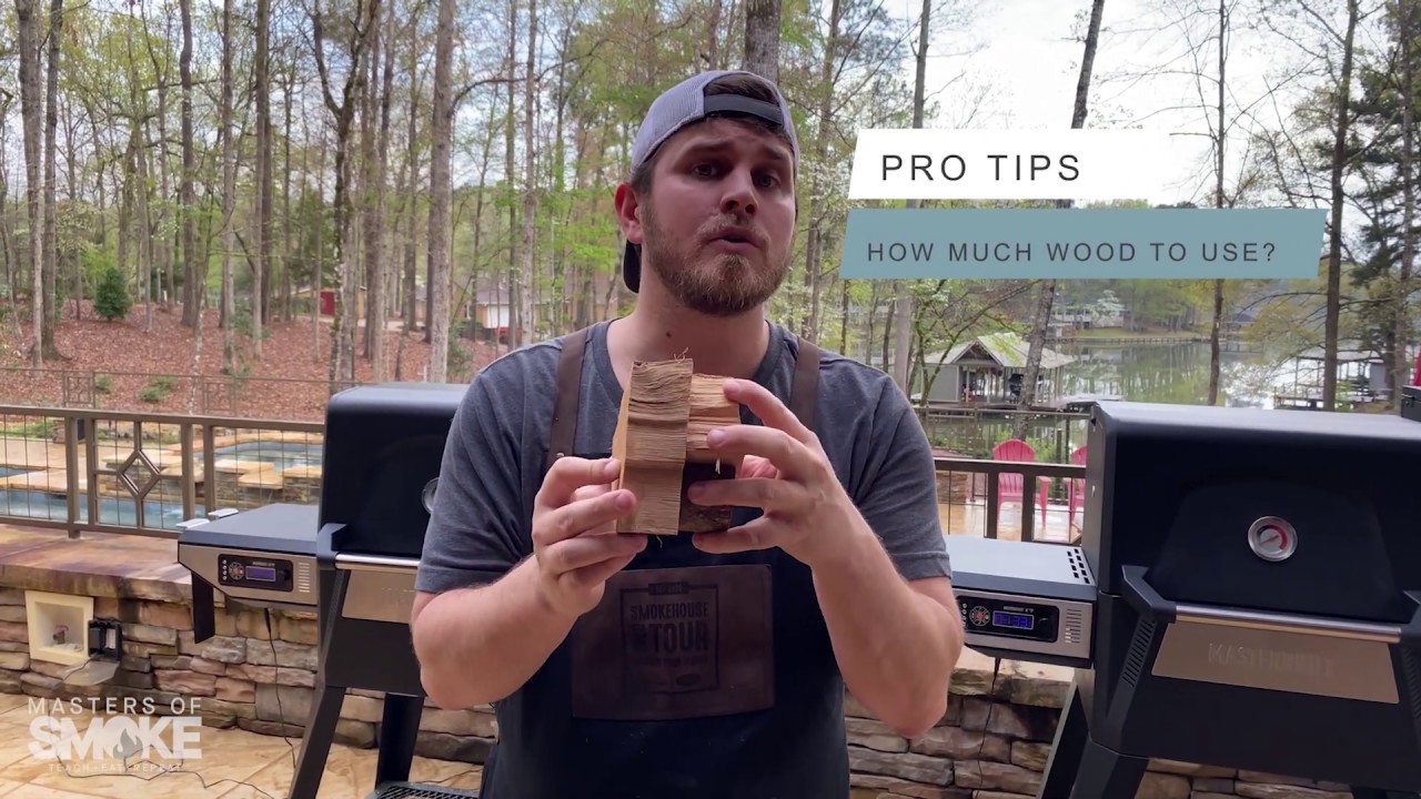 How Much Wood for Smoking | Masterbuilt Gravity Series 560