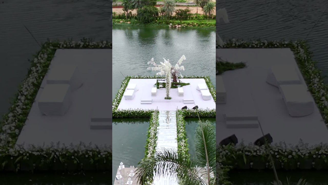 Elegance at Every Corner ✨ | Dream Weddings at Aura, AREA83 #auraweddings #outdoorweddingvenue