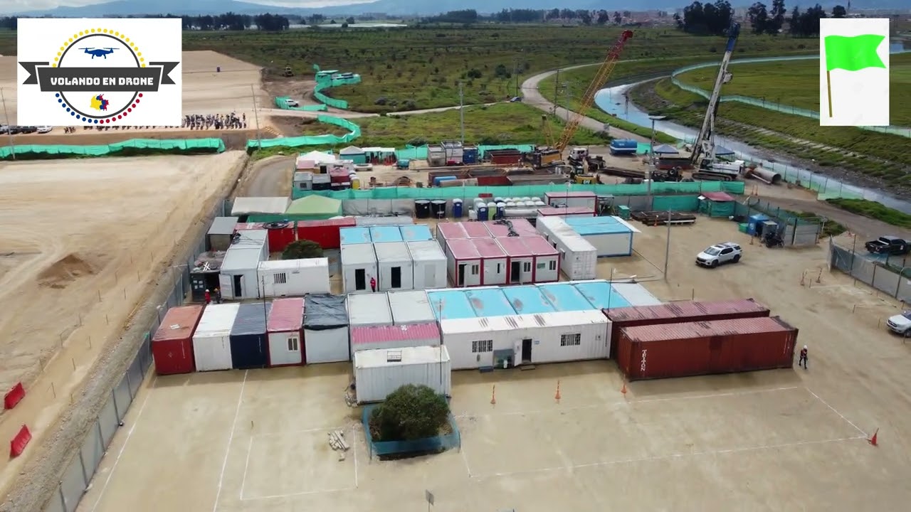 VOLANDO EN DRONE 4K - PATIO TALLER METRO