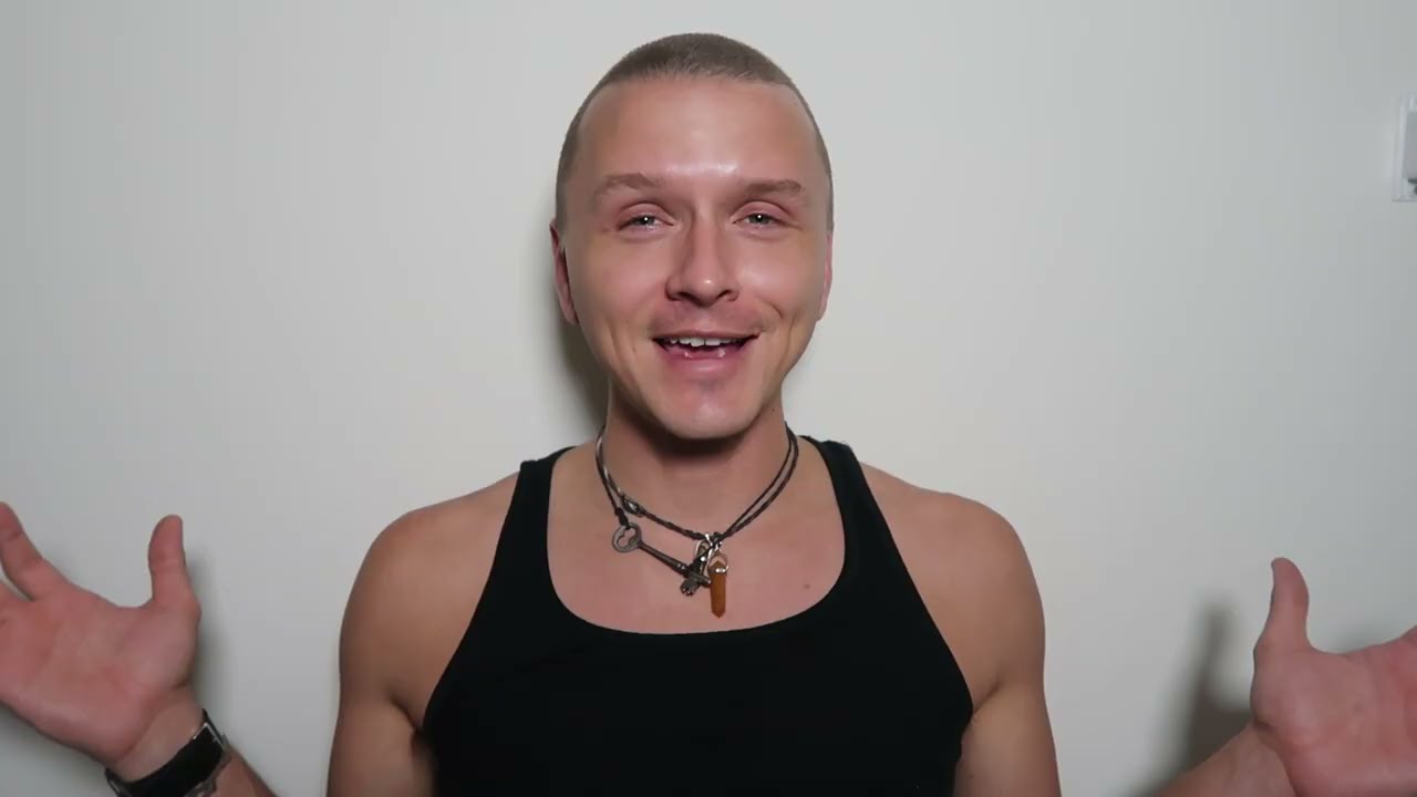 У тебя много преданных поклонников на высоких постах, чувак!
