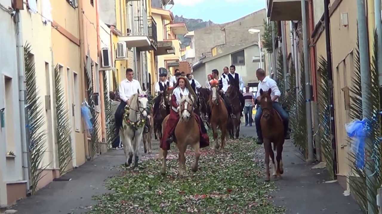 Madonna Tratalias 2013