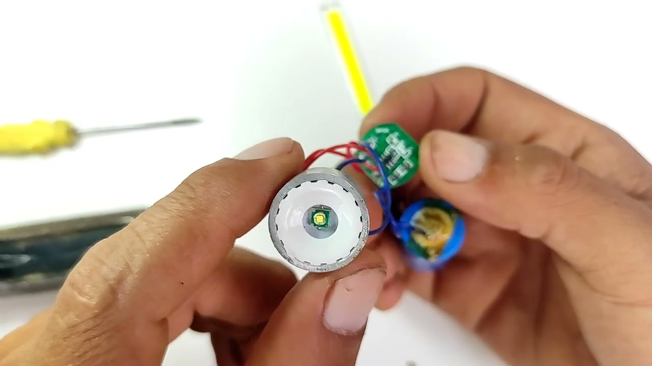 linterna LED recargable de Aliexpress como desarmarla y repararla