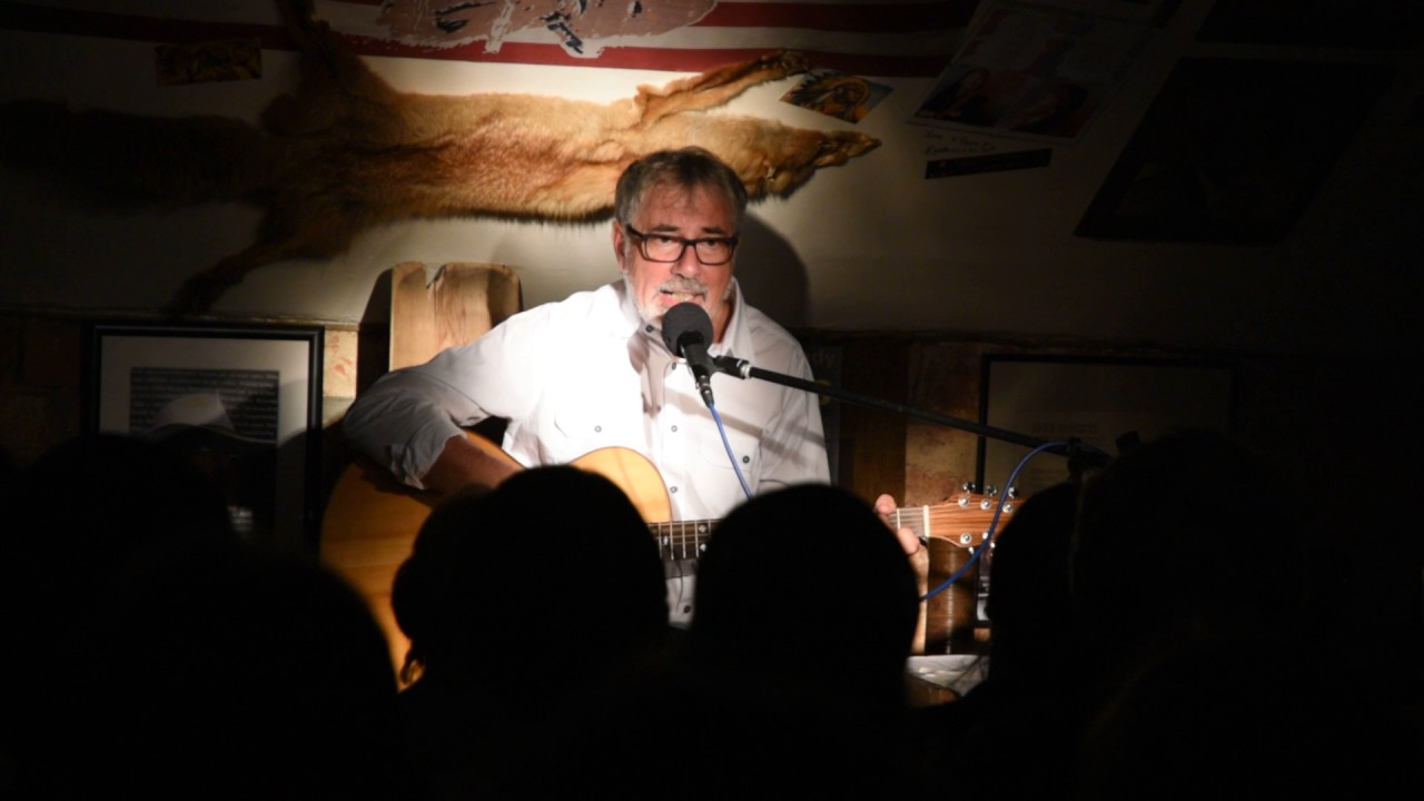 Ivo Jahelka - Čikuli a benzín