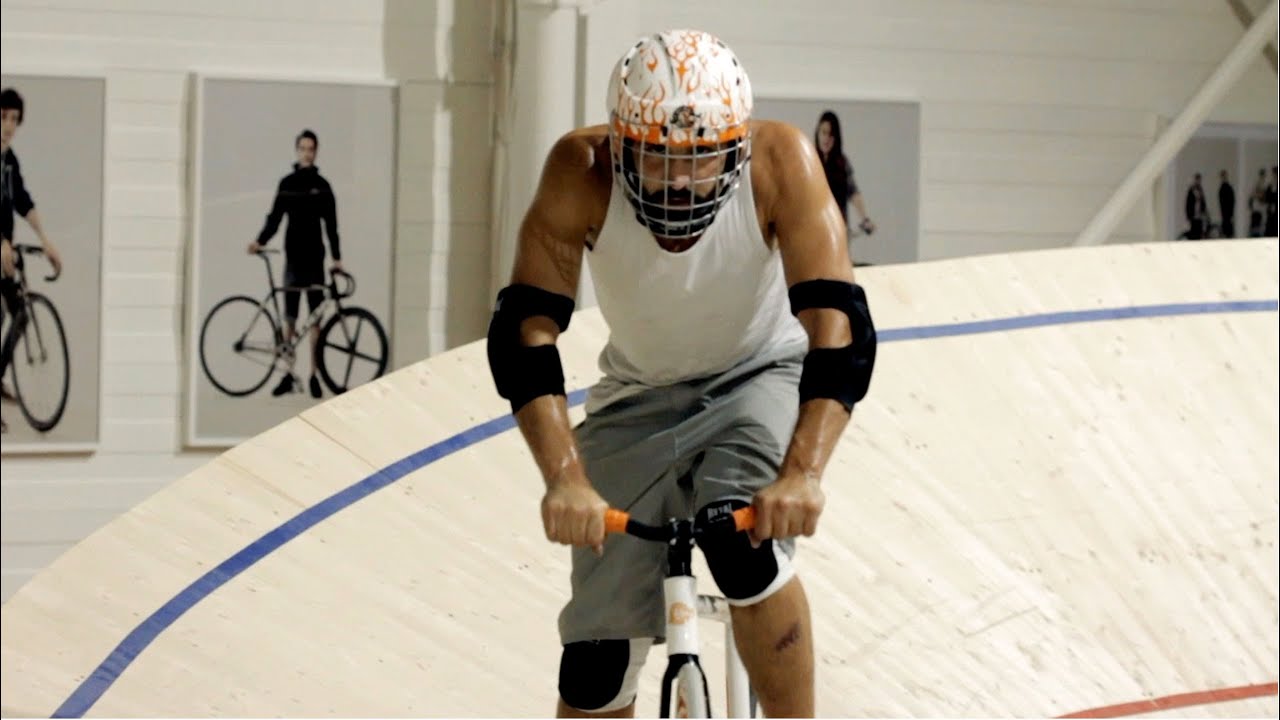 Course de Fixie RedBull au Minidrome The Ring du Veloscope