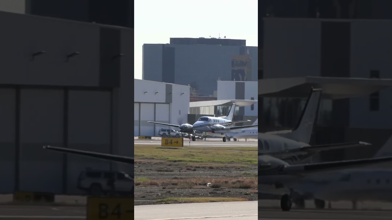 UNLOADING THE VAULT:King Air B90 Departing@ADS Addison Regional Airport Addison Texas 