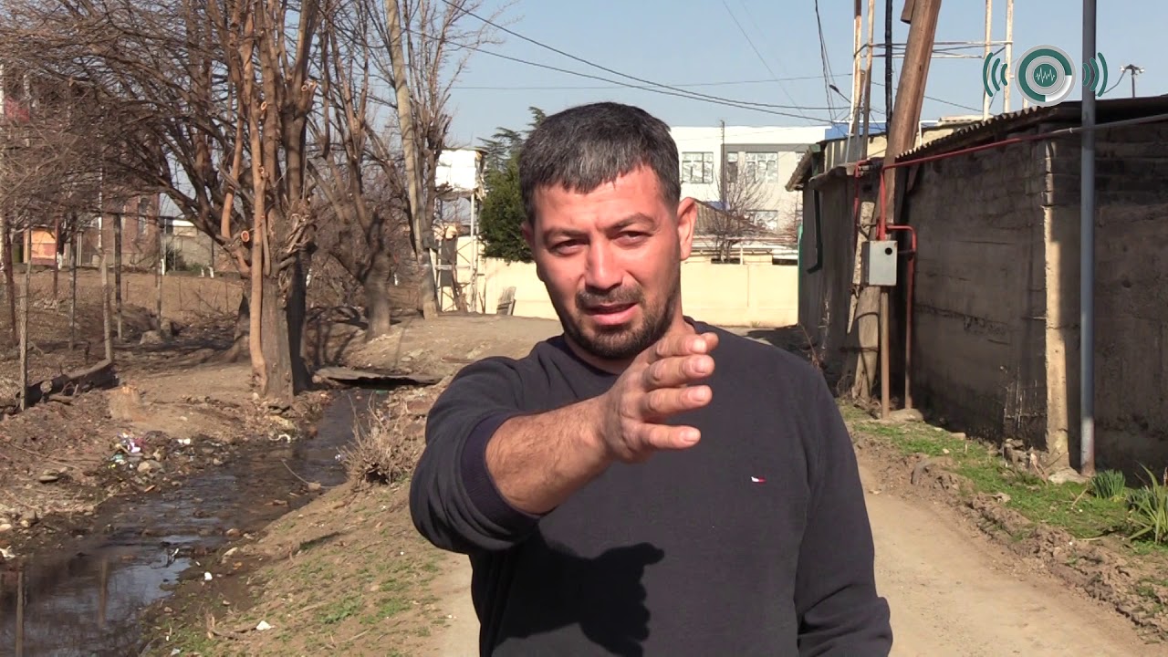 Şulaveridə çirkab sularının suvarma kanalına axıdılması üfunətli qoxu və antisanitariyaya səbəb olur