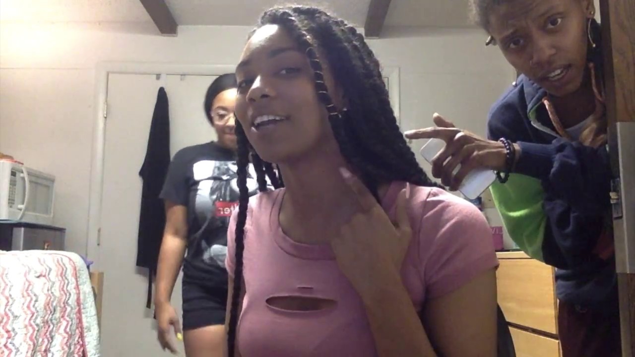 HICKEY PRANK!!!!! (GETS VIOLENT)