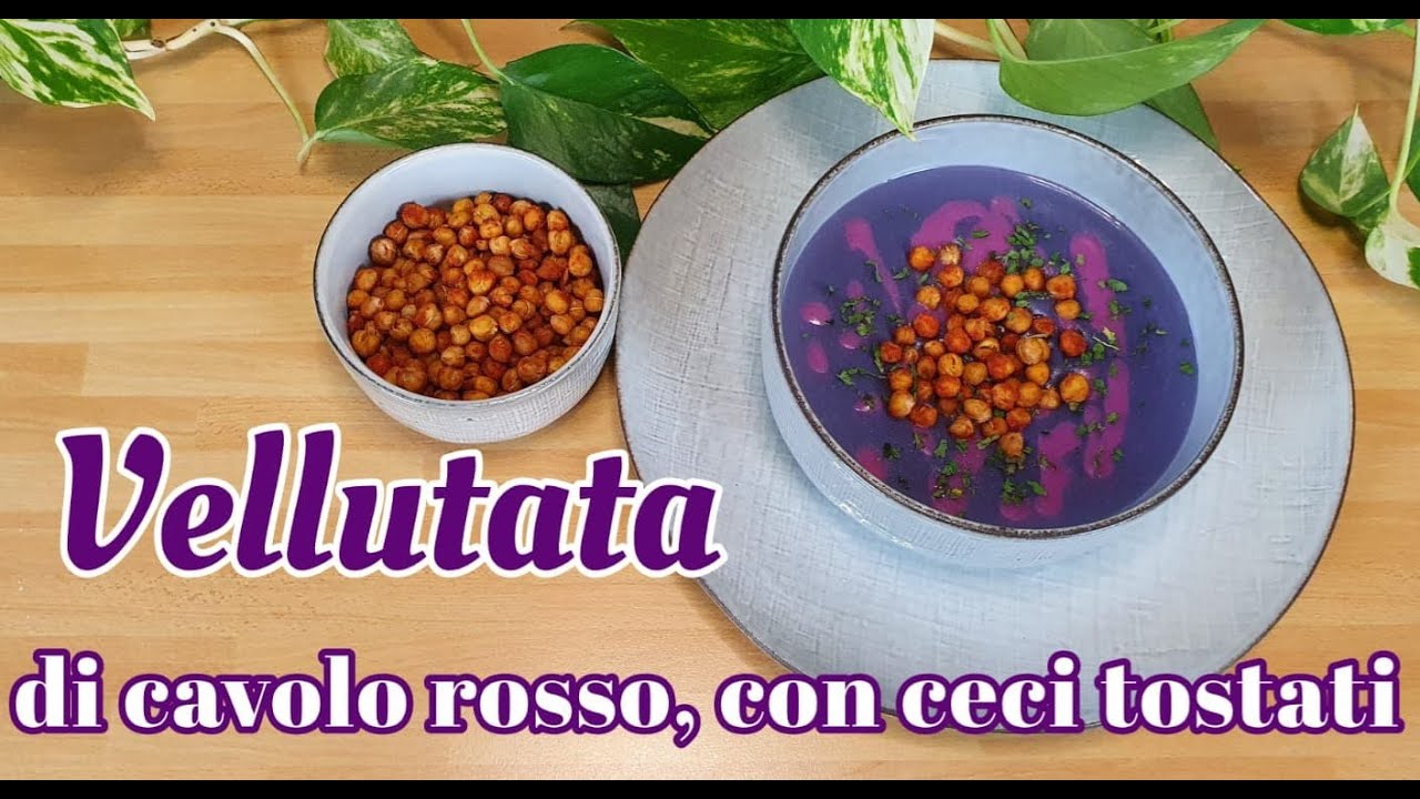 Vellutata di cavolo rosso (o viola) e ceci tostati