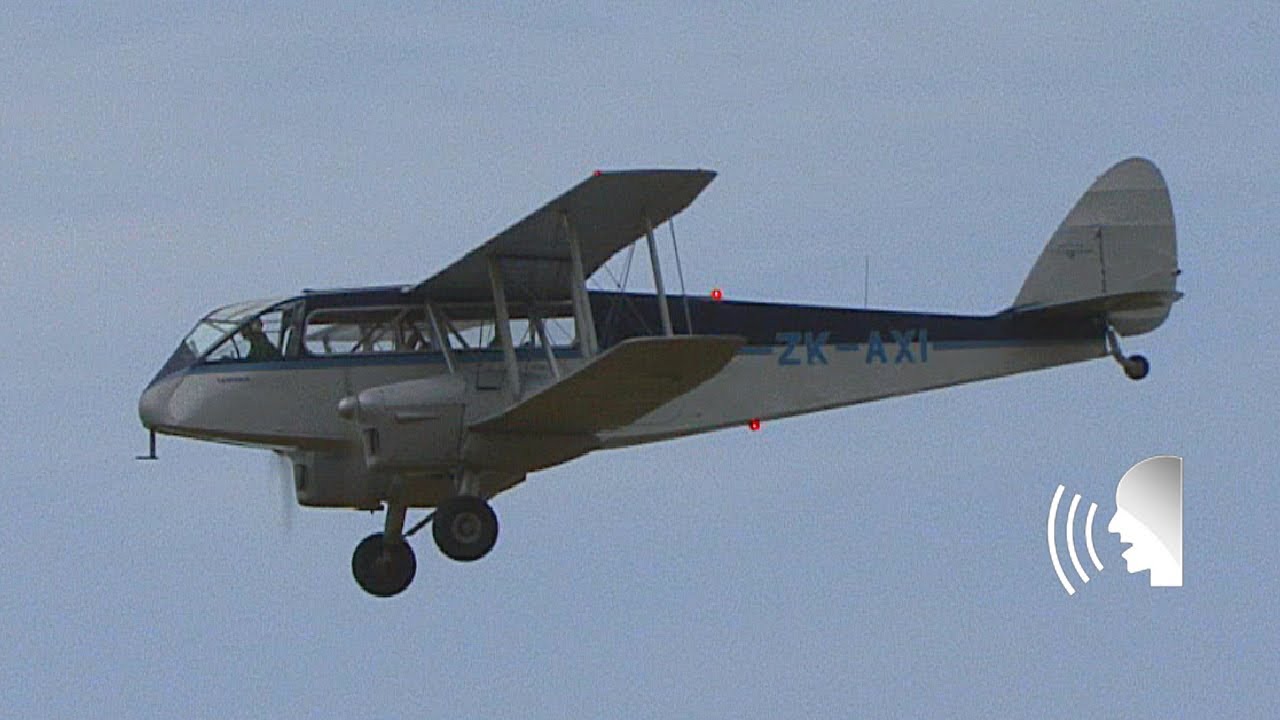 Immaculate de Havilland DH.84 Dragon biplane