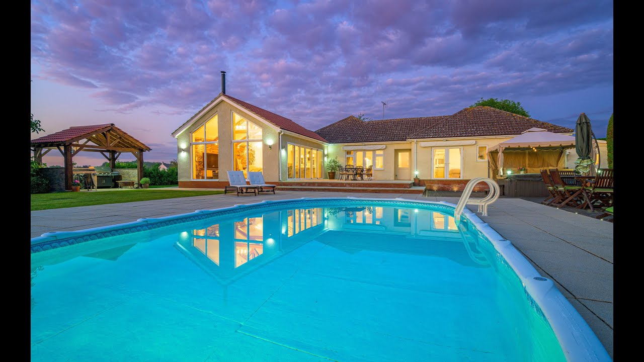 An Equestrian Lifestyle Property with Leisure Facilities