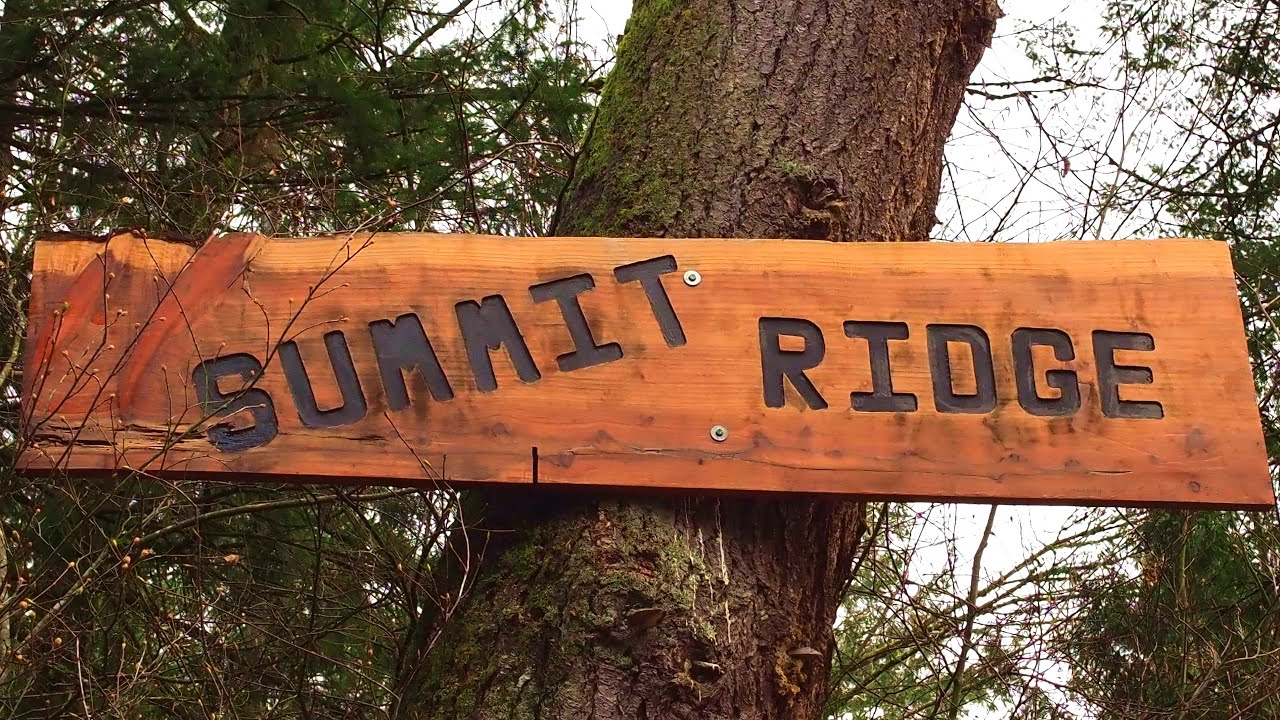 Walk at Summit Ridge in Black Diamond WA (ambient sounds)