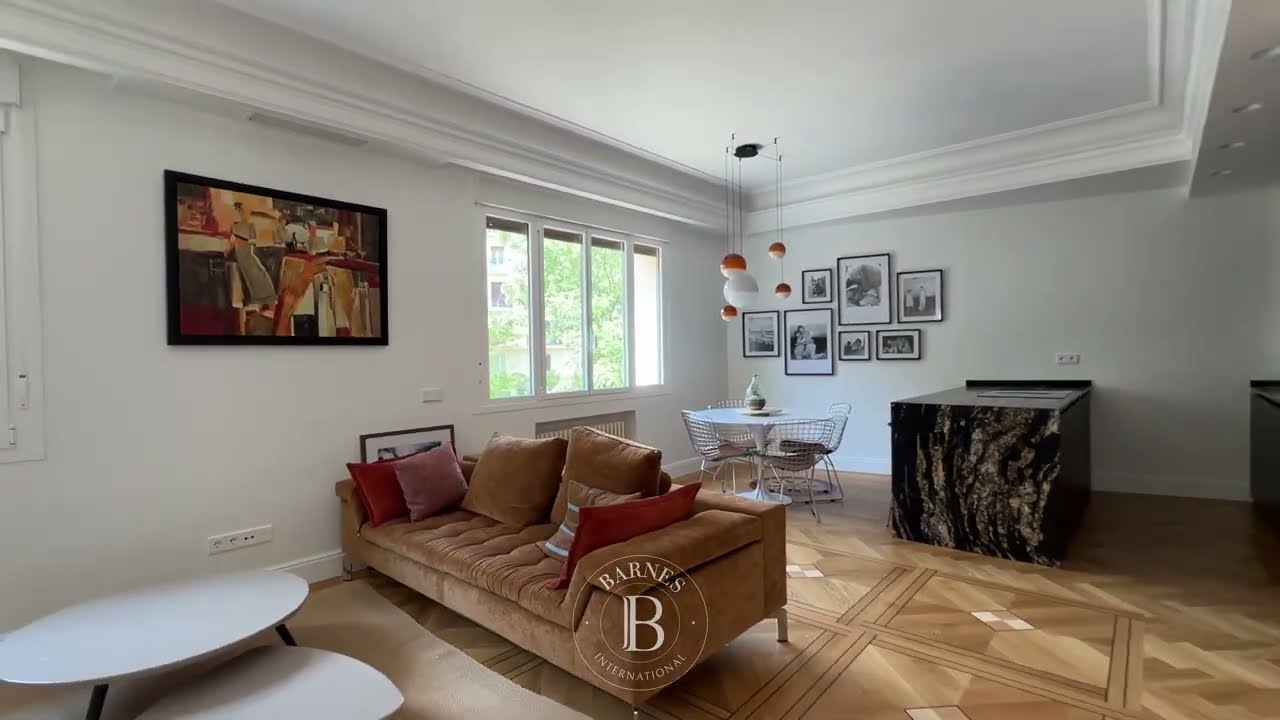 Visita Privada - Venta - Espaciosidad y Elegancia Inigualable con Salón Circular Icónico y Luz