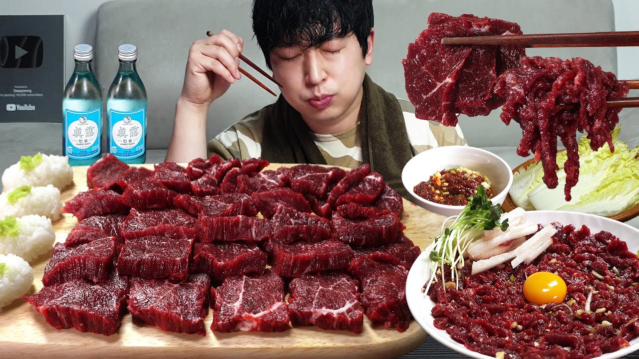 Сегодня забили сырую говядину! MUKBANG REALSOUND ASMR EATINGSHOW