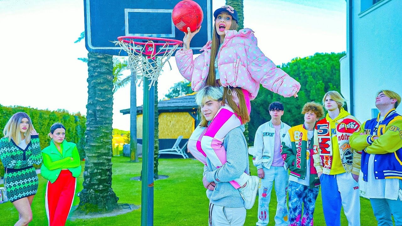 Diana is a basketball player! How the boys accepted Diana on their team!