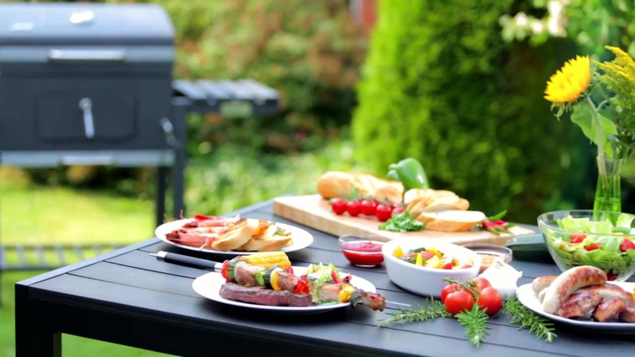 1061 Trolley Grill Toronto   YouTube 720p