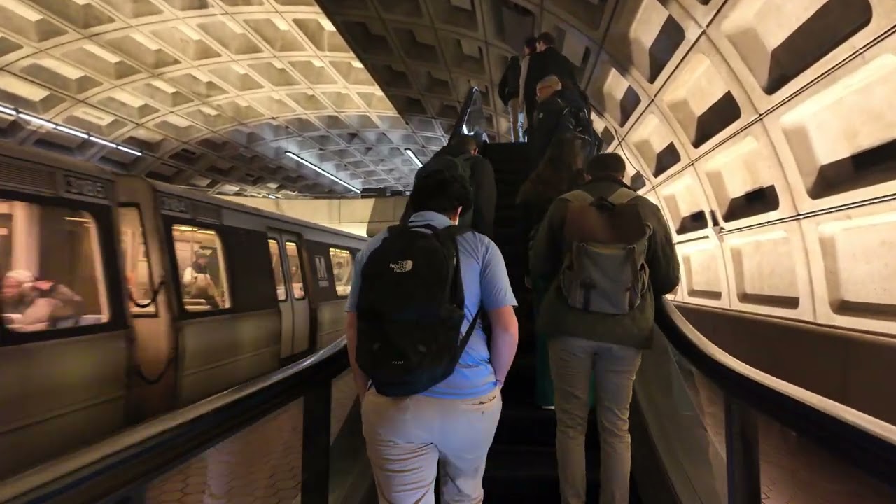 Washington DC | Ride the Metro with me Union station to Metro Center