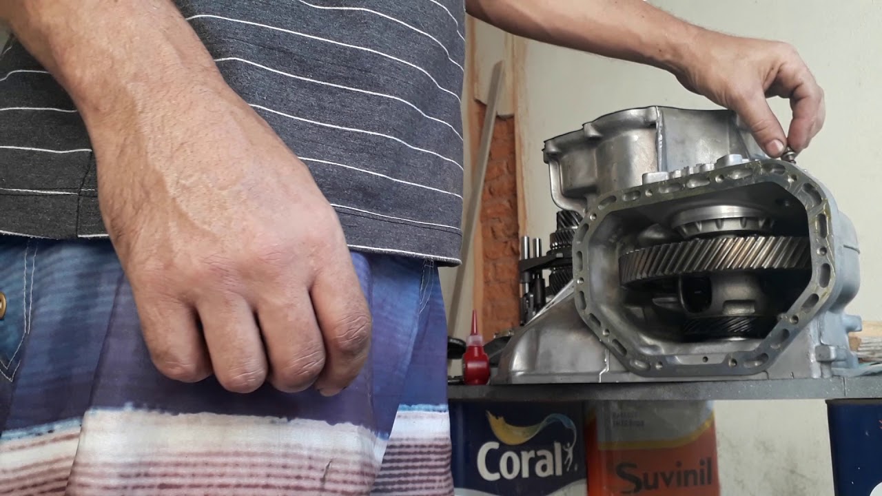 Montando caixa de marcha do corsa 97 parte1