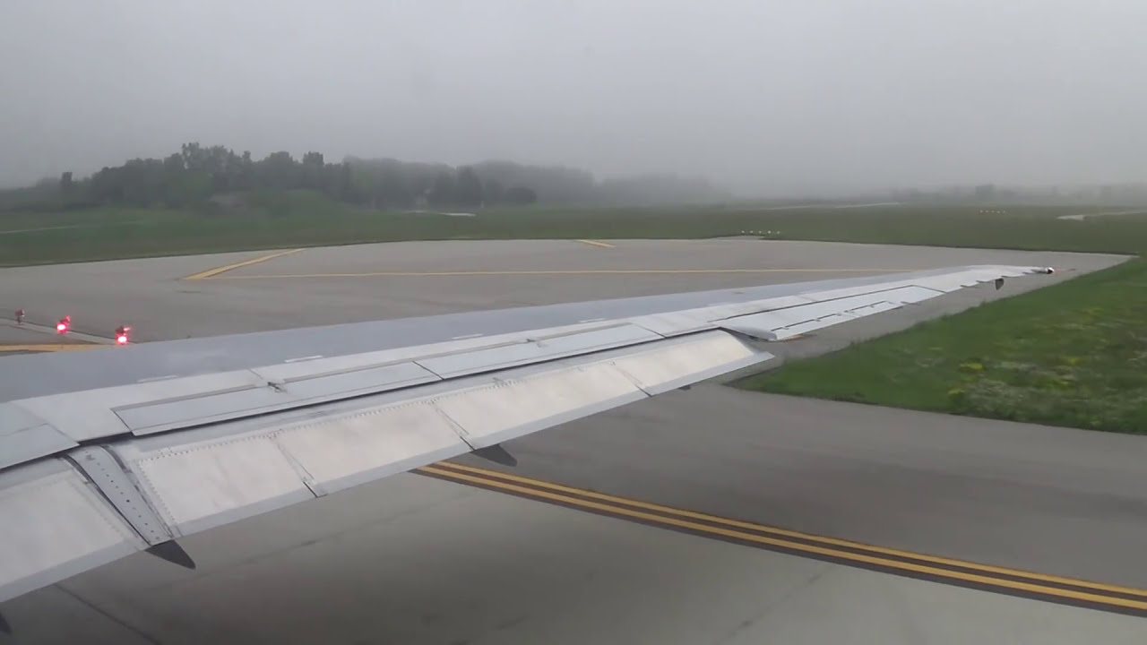 Delta Airlines MD-90-30 [N921DN] Taking-Off KMKE