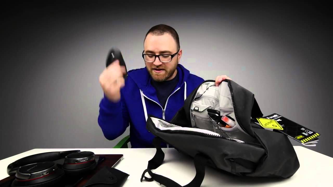 The Perfect Laptop & Gadget Bag