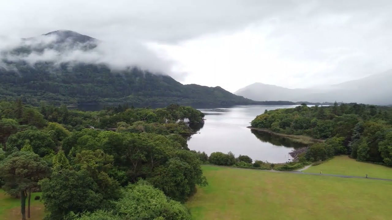 Relaxing drone video of Ireland