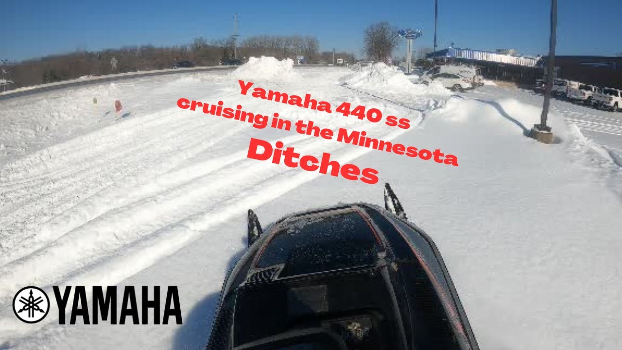 YAMAHA 440 SS RIPS IN THE MINNESOTA DICHES!!! INSANE #snowmobile