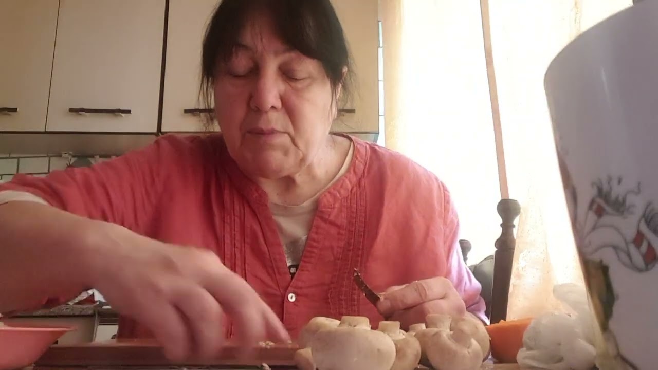 Я больше люблю  слушать  чем  разговаривать 