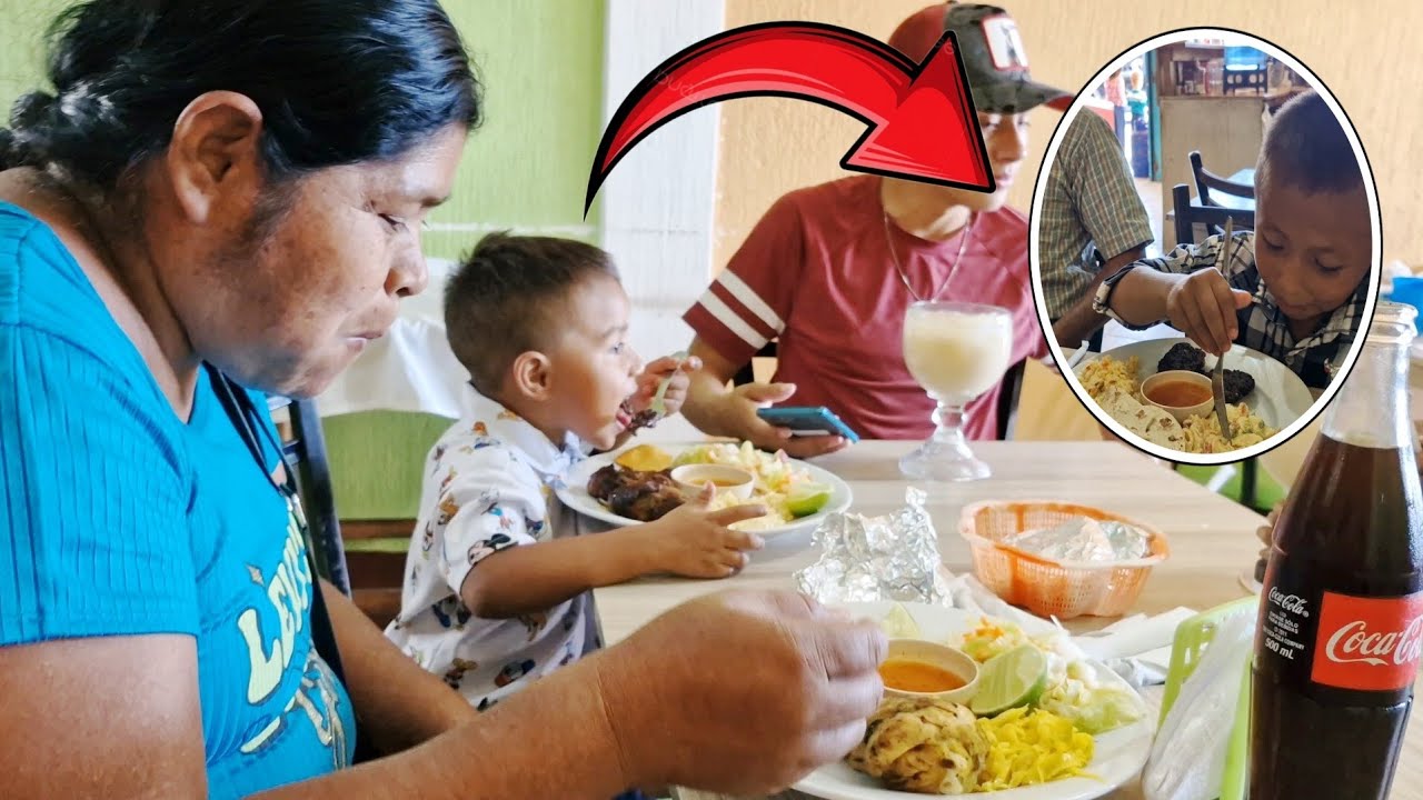 SUSCRIPTORES SORPRENDEN A DO&Ntilde;A ROSA Y A SU FAMILIA al llevarlos a COMER a todos.