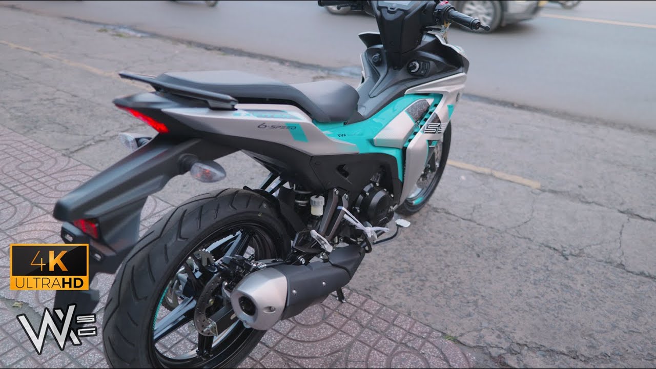 Yamaha Exciter 155 ABS - Srebrno-niebieski - Walkaround