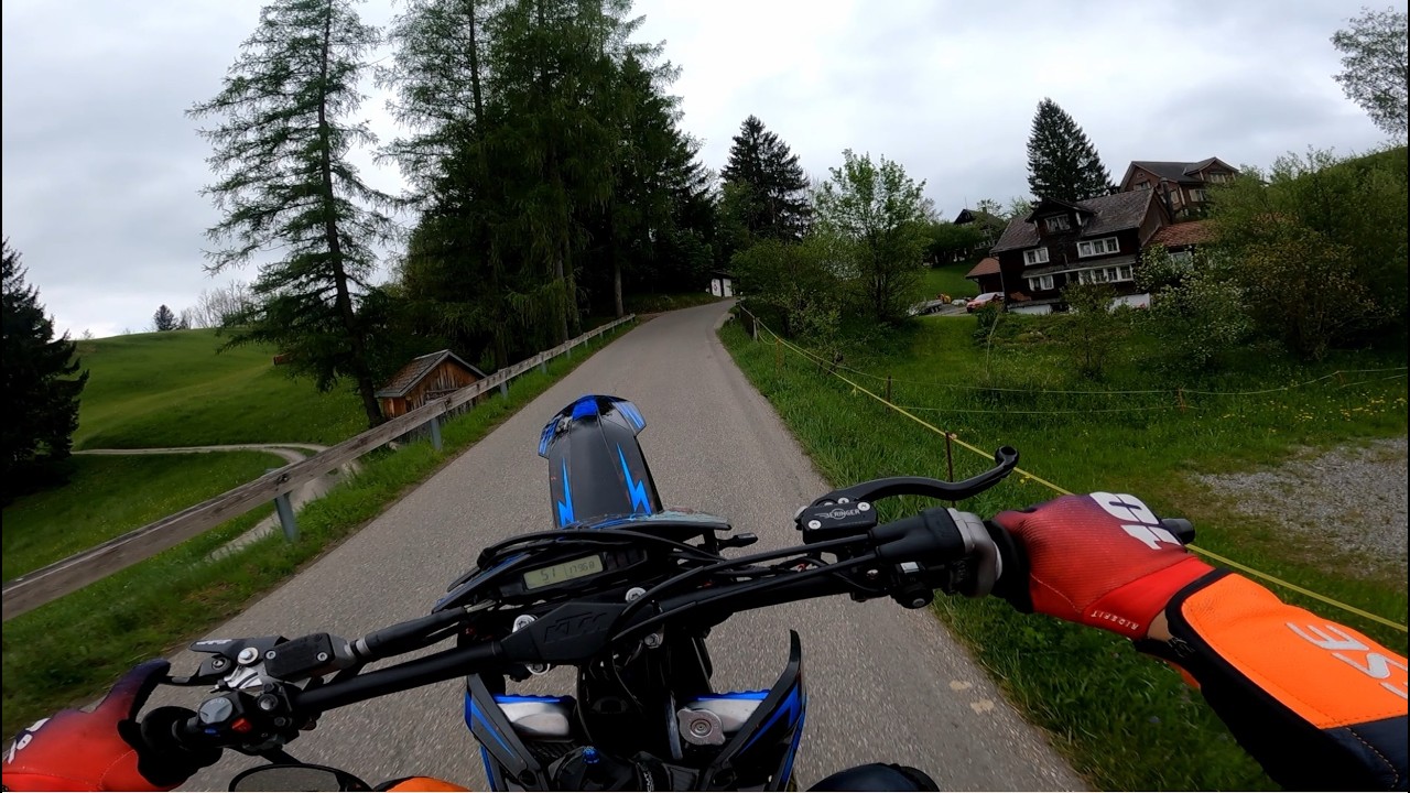 KTM EXC 300 Raw/ Pro Circuit Test