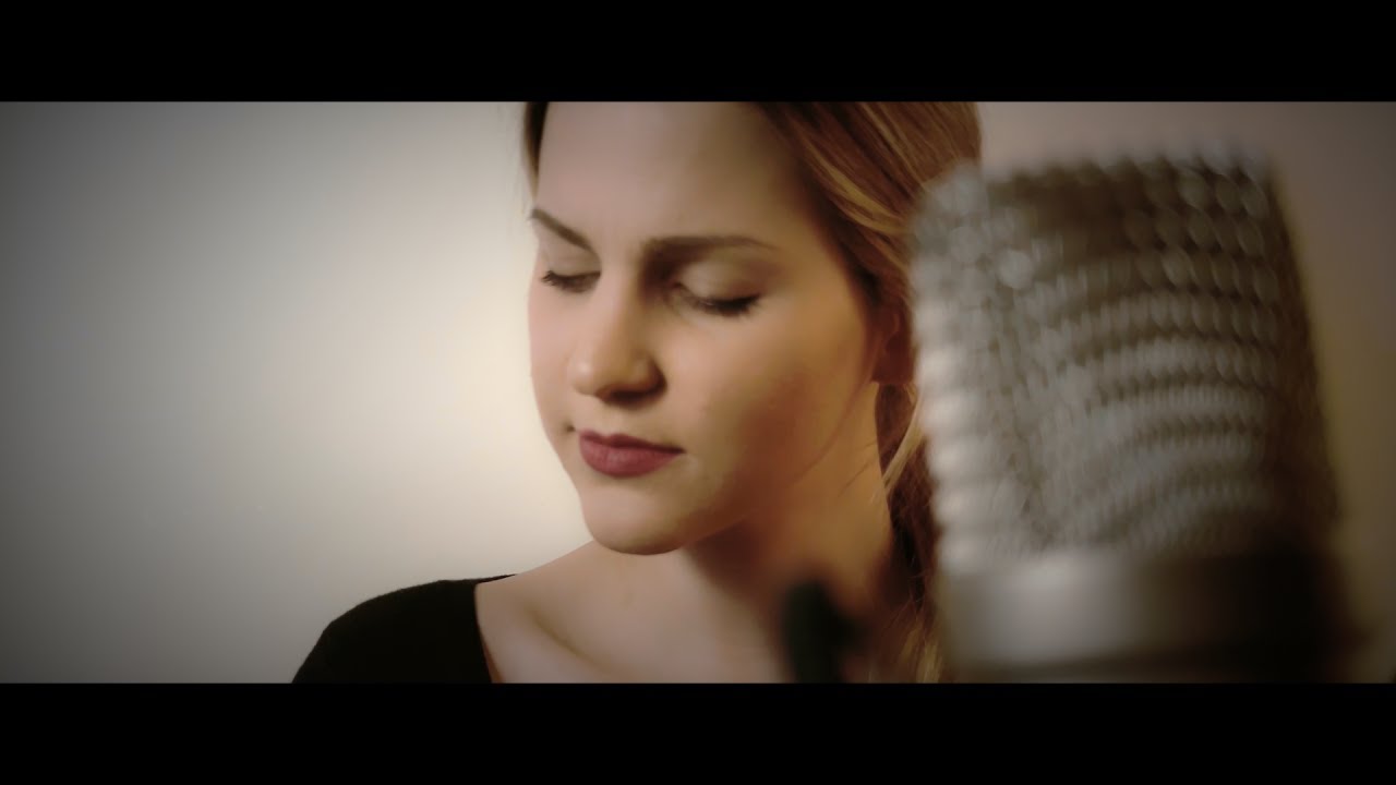 Violeta Ntagkalou - Ο Αντώνης Ο Βαρκάρης - Official Music Video
