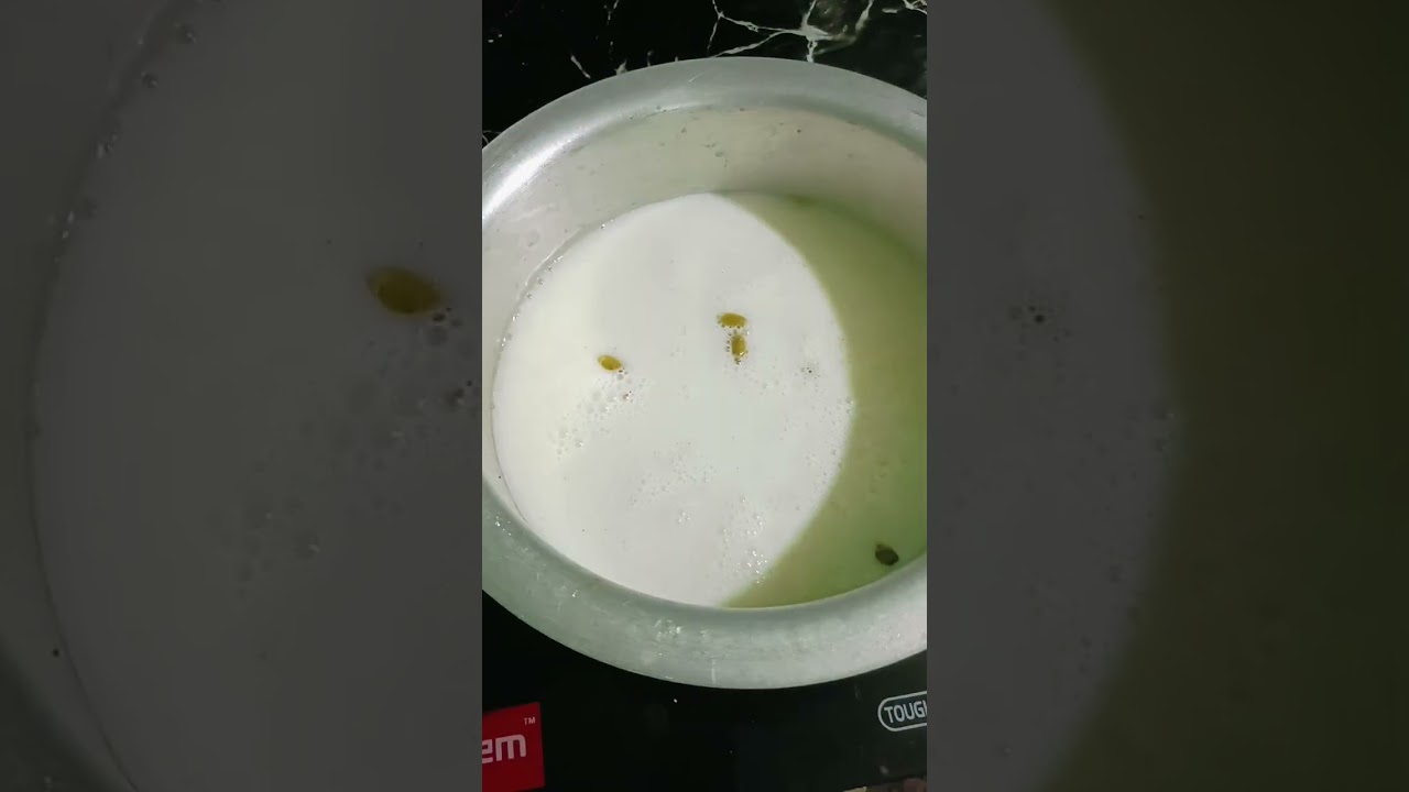 Chaliye aj dekhte hain kam dudh me khir kaise banaya jata hai 😋