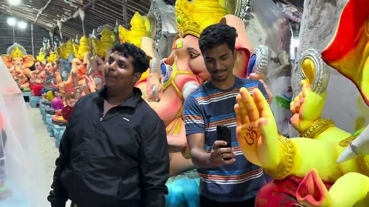 Vigraham koosam triguthunnam 🧐 || Karthik Gaddam