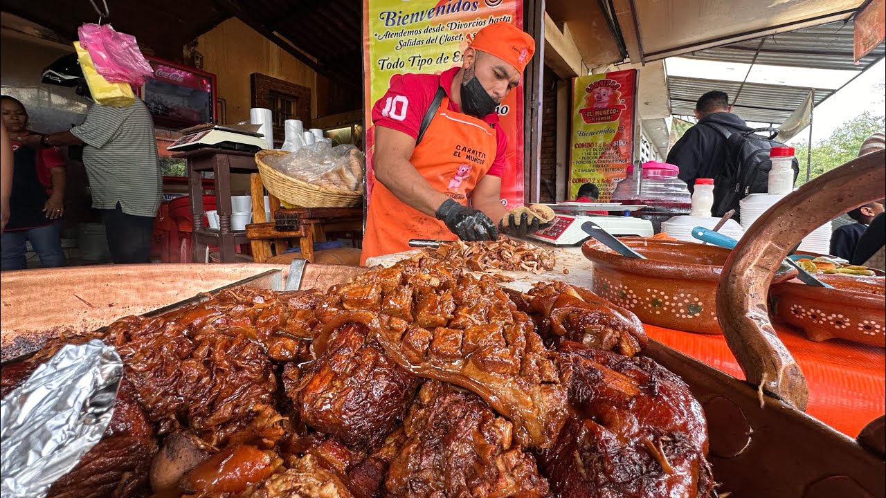 CARNITAS el muñeco el sabor de Michoacán!!🇲🇽