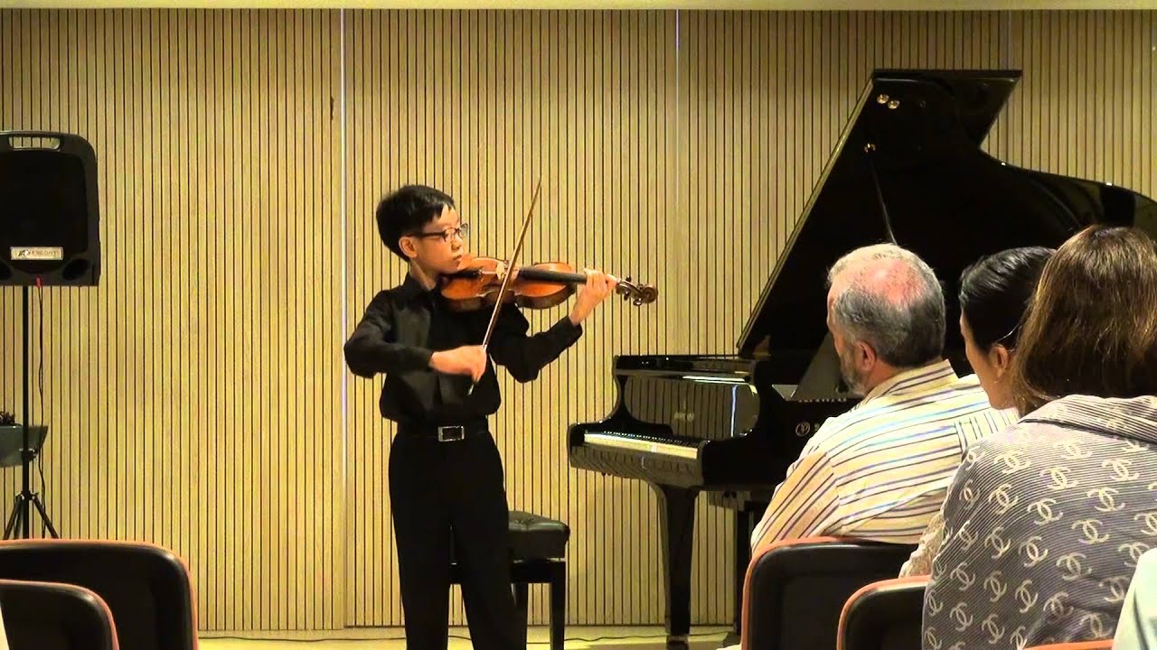 Bach - Violin Partita No.2 in D minor, BWV 1004. IV. Gigue