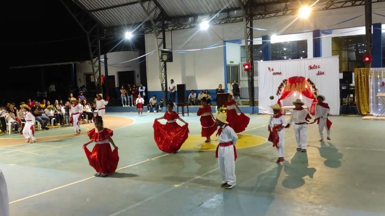 La Bomba de Hipatia Balseca (Danza).