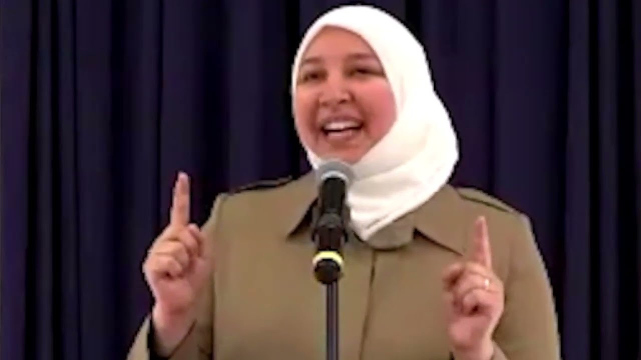 Love in the Qur’an: The Prophet’s Best Friend | Ustadha Dr. Rania Awaad