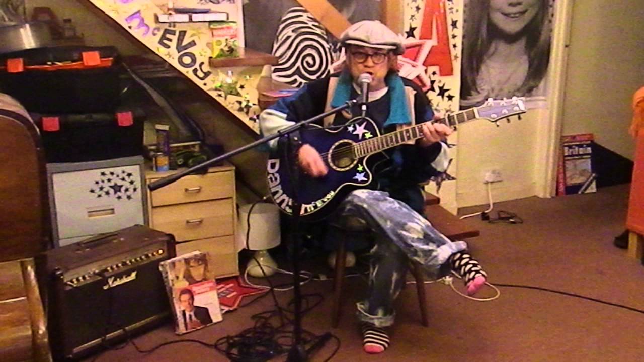 No Doubt - Don't Speak - Acoustic Cover - Danny McEvoy