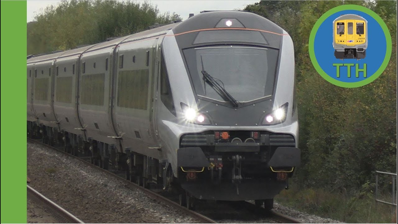 Trains at Ascott-under-Wychwood
