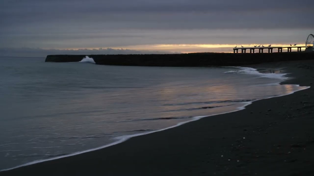 Black Sand Beach at Dusk 🌙 Gentle Ocean Waves for Deep Sleep