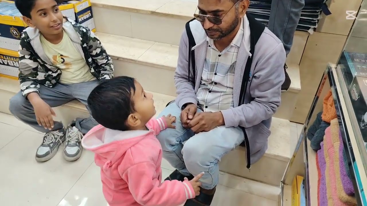 রাতের দুইটা বাজে আলীর আব্বু আমাদের নিয়ে গেল আব্বাসীআ কেন। #সৌদি #minivlog #shopping 
