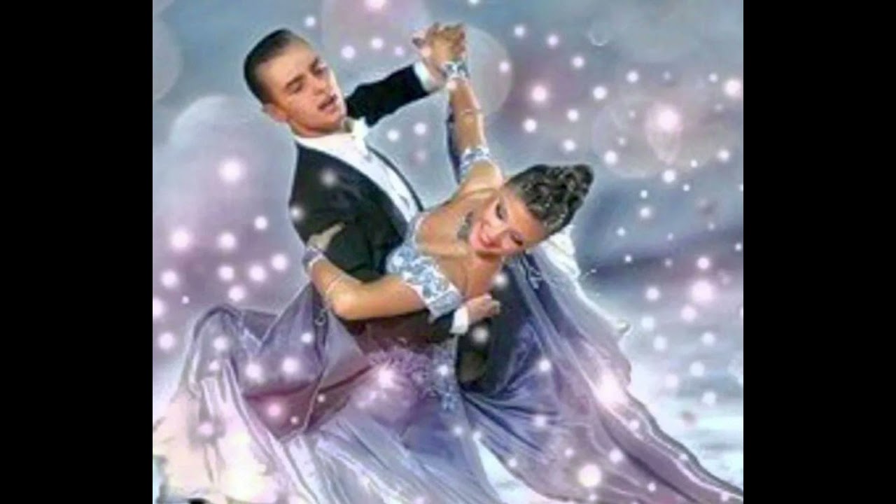В ритме вальса.