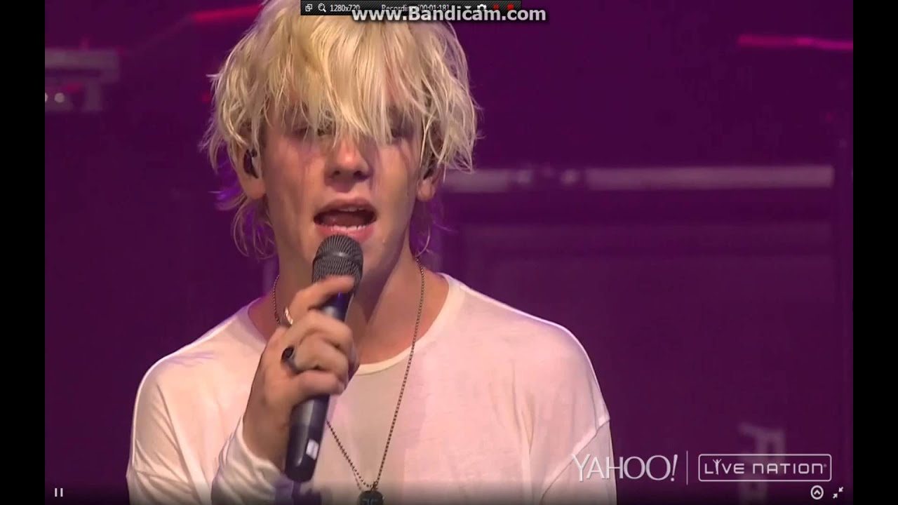 R5 HEART MADE UP ON YOU LIVE HD