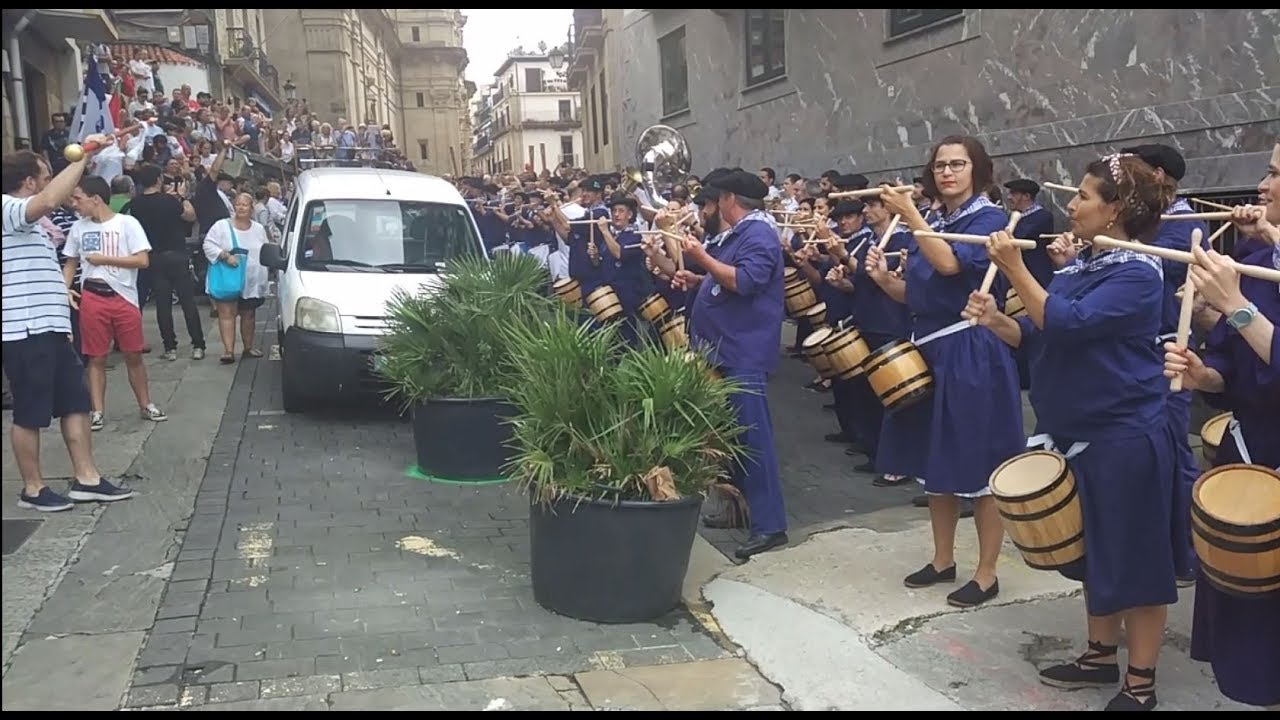 Amaikak-bat danborrada 2018 - Kosakos