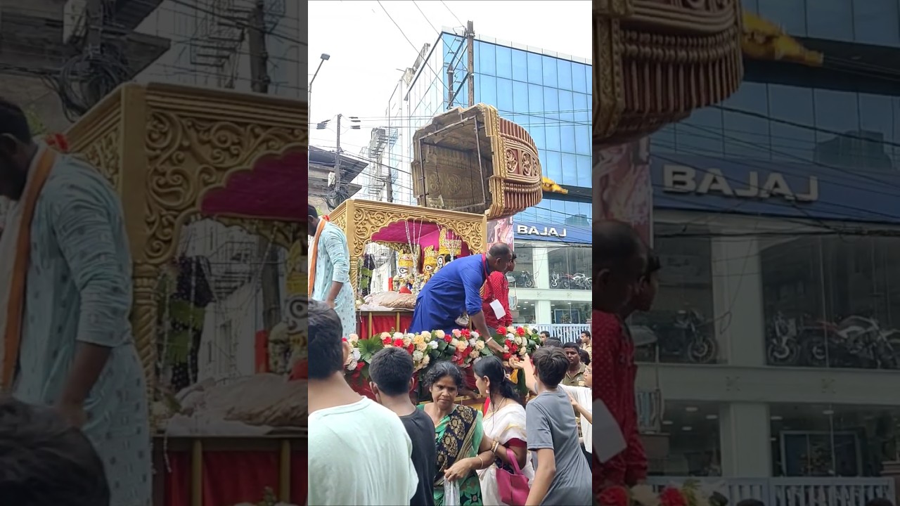 Rath mukut fall down on crowd Accident in rathyatra  #rathyatra #rathyatra2025 #accidentnews #shorts