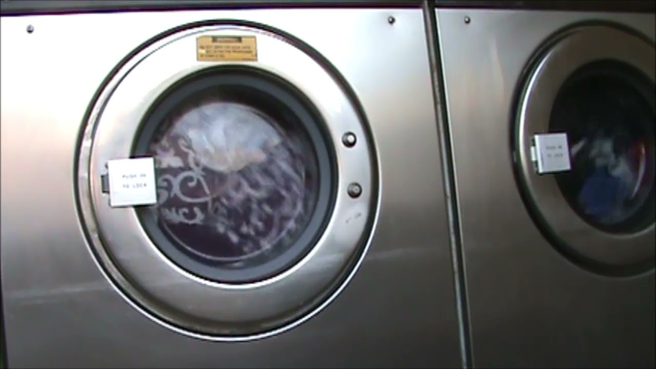 Hey, Watch My Laundry! -- Episode 335