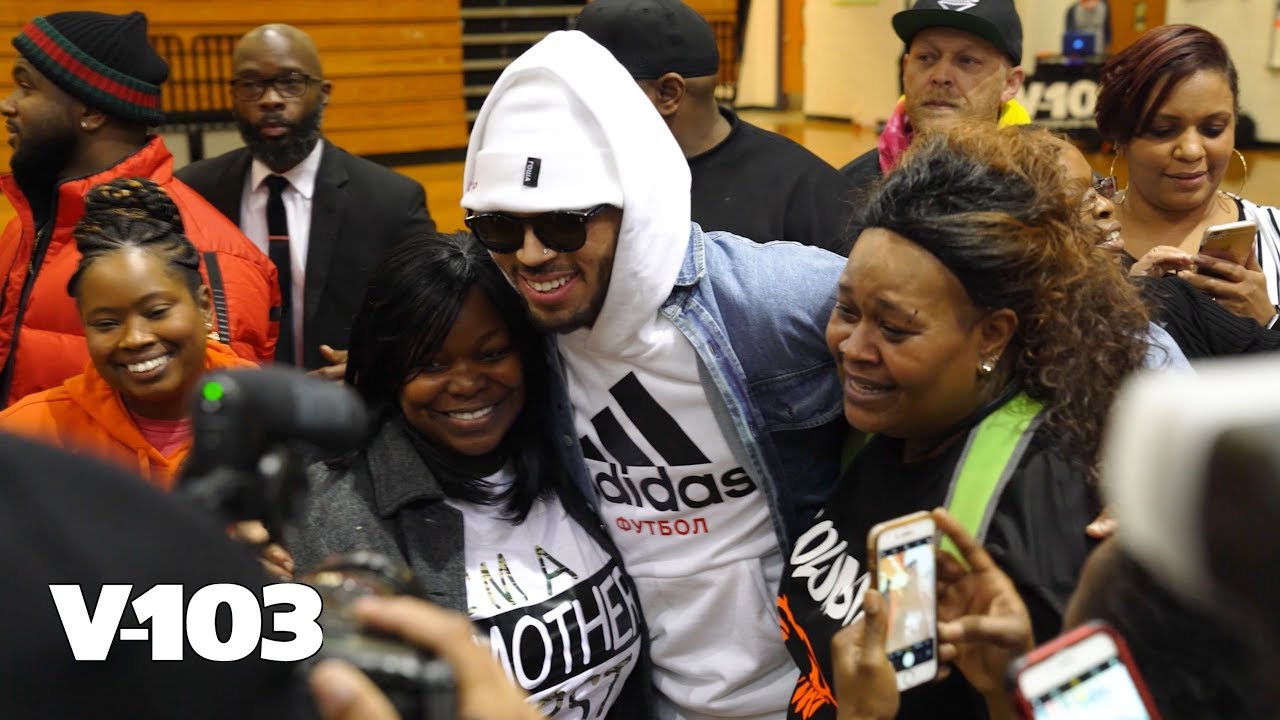 Chris Brown $50k Surprise + Front Row Tix to Winterfest 2017! V-103