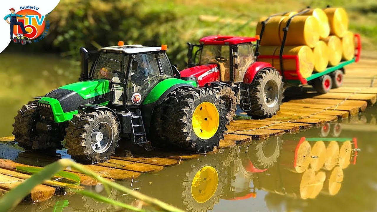 BRUDER Traktor Farm RC Deutz and Case on the Bridge